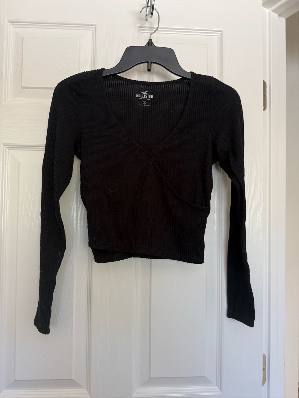 Hollister Black Ribbed Wrap-Style Long Sleeve Top